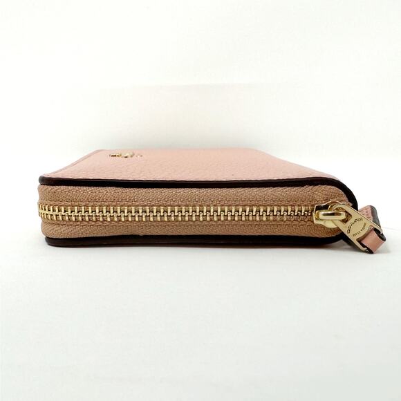 Coach Medium Id Zip Wallet in Shell Pink Leather C4124 - Picture 7 of 9